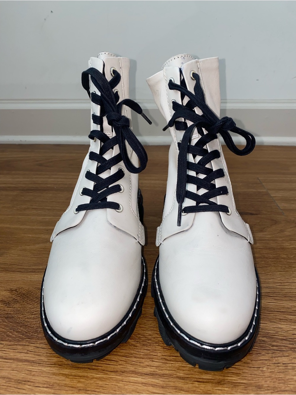 Rag & Bone Shiloh Women's Leather Combat Boots Antique White Size 39.5  / US 9.5 - Picture 2 of 8